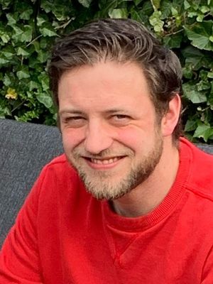 Karsten, 30