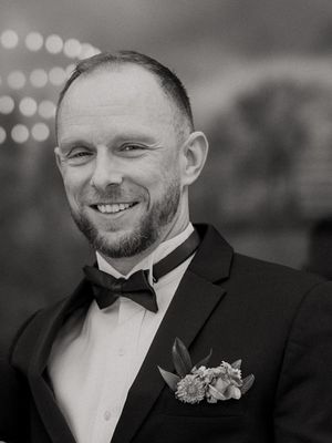 Mike, 43