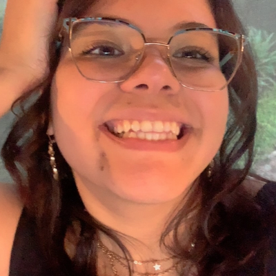 Maria, 21