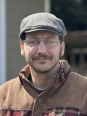 Kyle, 32