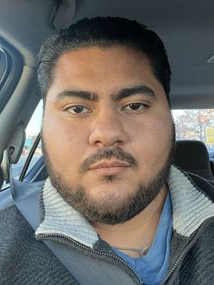 Carlos, 21