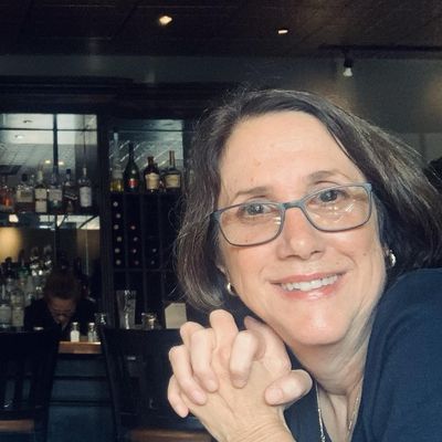 Leslie, 64