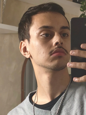 Thiago, 22