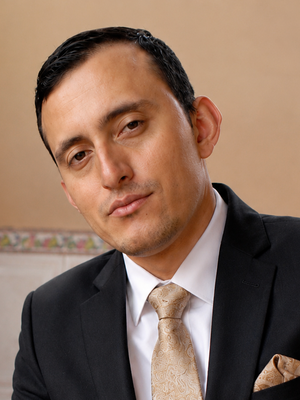 Javier, 38