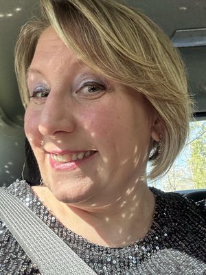 Jen, 45