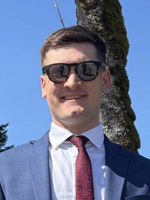 Eric, 25