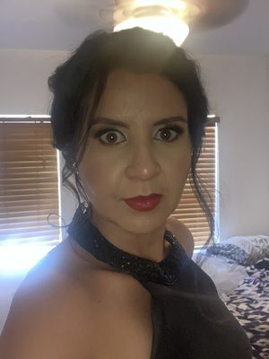 Eva, 40