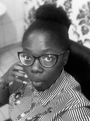 Esther, 30