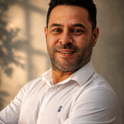 Fernando, 42