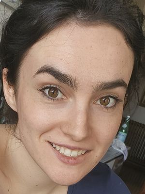 Monica, 27