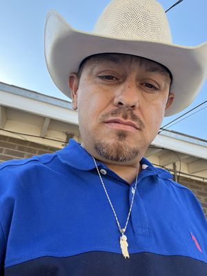 Joe, 44