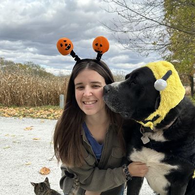 Grayce, 24