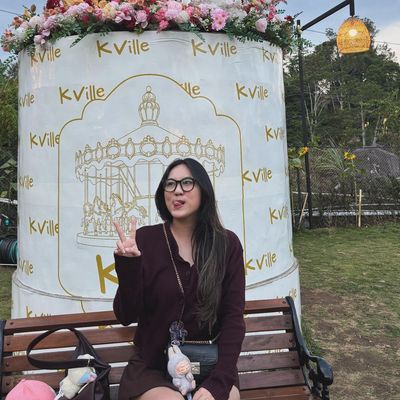 Angeline, 23