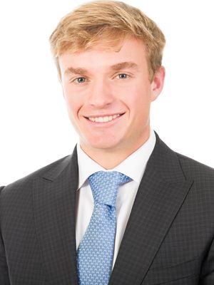 Zachary, 26