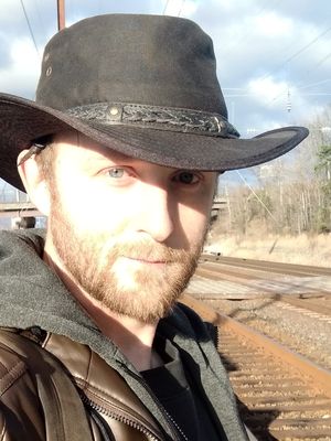 Luke, 33