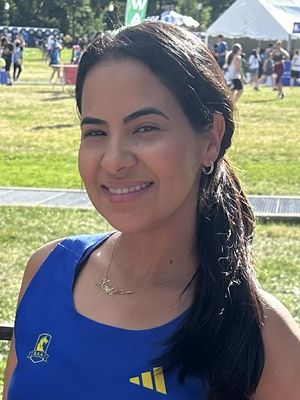 Fernanda, 31
