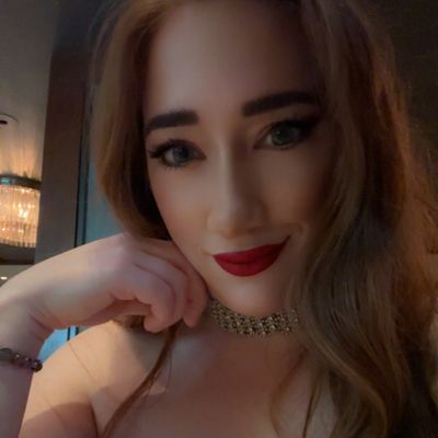 Elizabeth, 35
