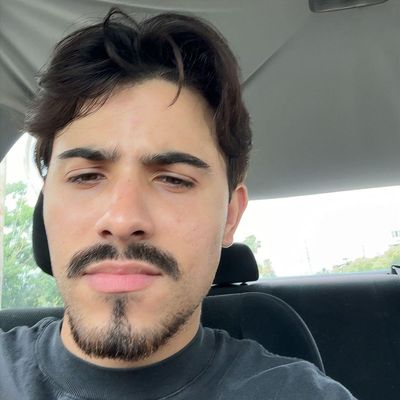 Sam, 23