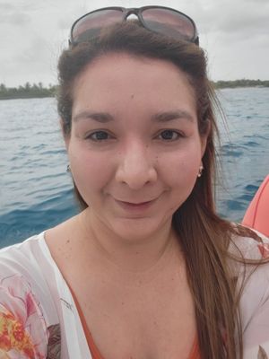 Deysi, 32