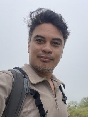 Randel, 39