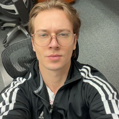 Jakob, 26