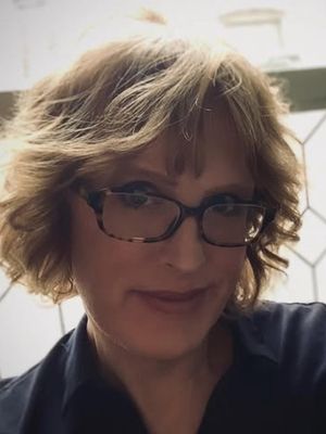 Naima, 41
