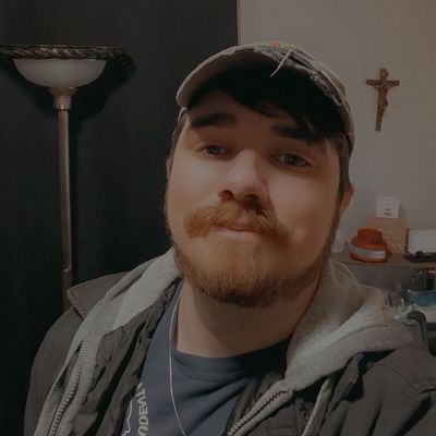 Ben, 24