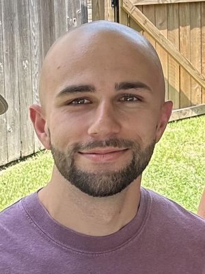 Devin, 26