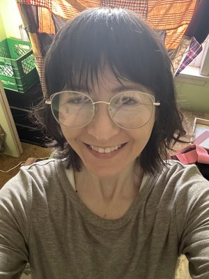 Karen, 39