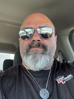 Dustin, 47