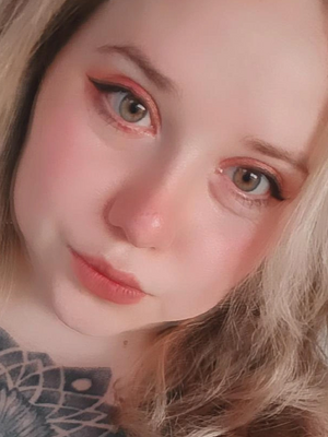 Isabel, 30