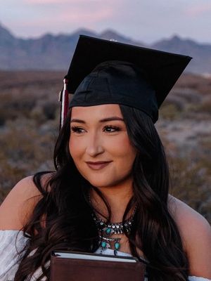 Anissa, 30