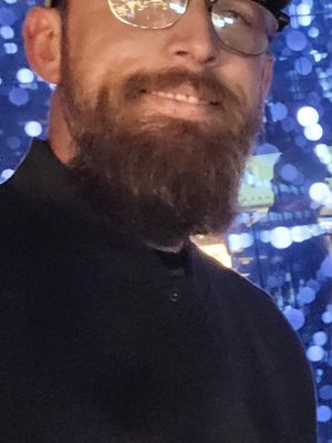 Justin, 37