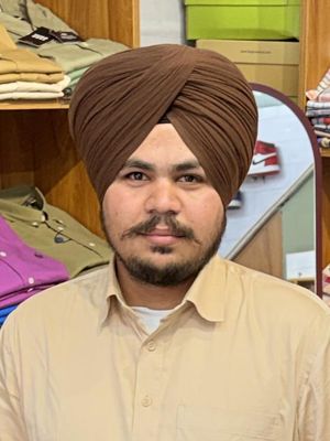 Ramandeep, 29