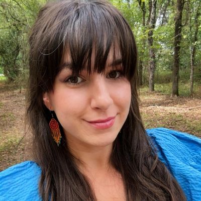 Grace, 32