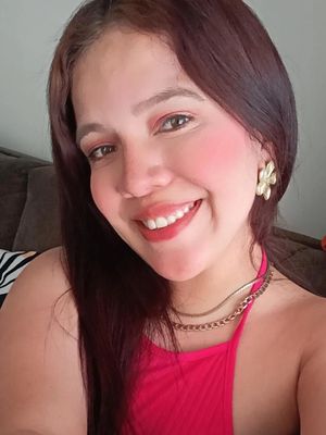 Hazel, 28