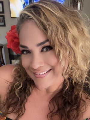 Patricia, 50