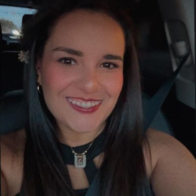 Paola, 33