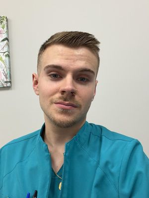 Daniel, 22