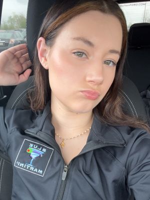 Olivia, 20