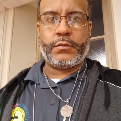 Jose, 37
