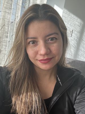 Clarita, 36