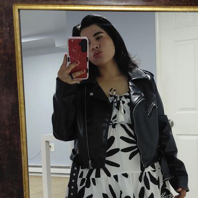 Juri, 28