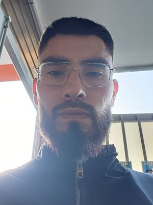 Juan, 34