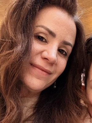 Beth, 52