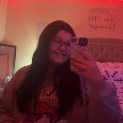 Valerie, 22