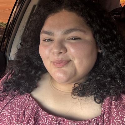 Ayliah, 23