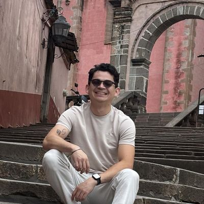 Jose Angel, 32