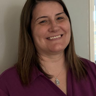 Amanda, 43