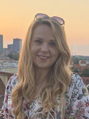 Joanna, 34